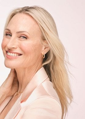 rutina anti-edad Vichy: doble limpieza, hidratación y sérums
