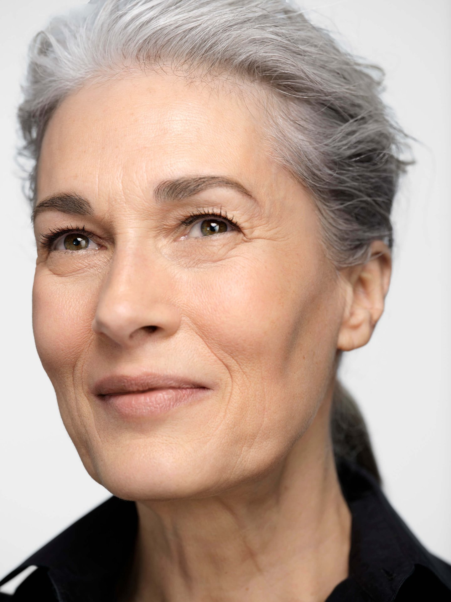 Menopausia-por-que-mi-piel-se-siente-mas-seca-a-los-50-que-a-los-30